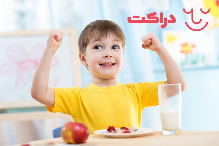 مواد معدنی و ویتامین بسیار در تغذیه کودک مهم است.